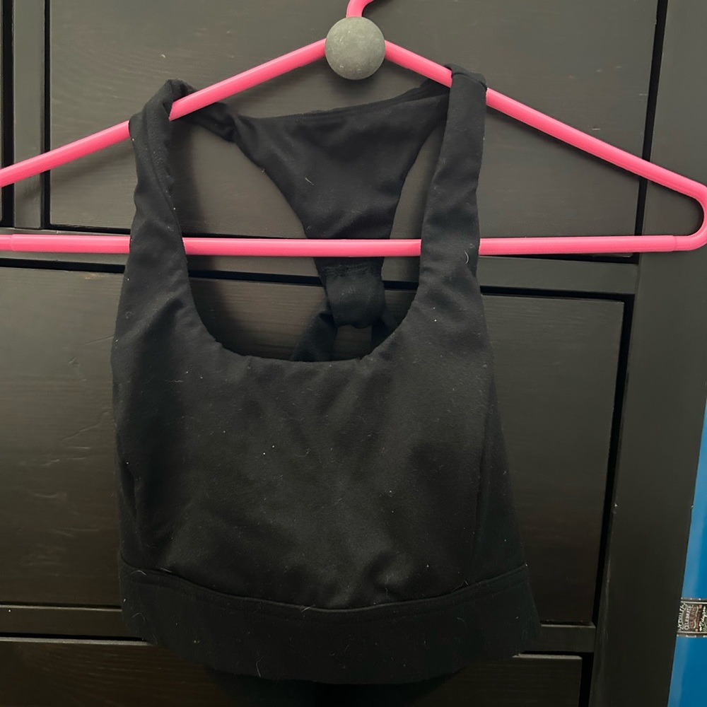 black halara sports bra / crop